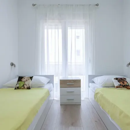 Atena Zaton 2 Apartment Nin