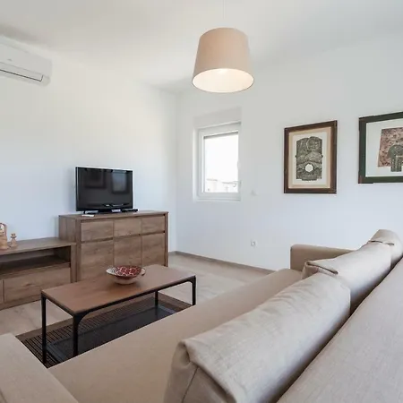 Atena Zaton 2 Apartment