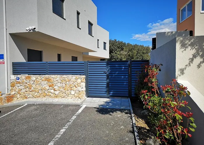 Διαμέρισμα Atena Zaton 2 *