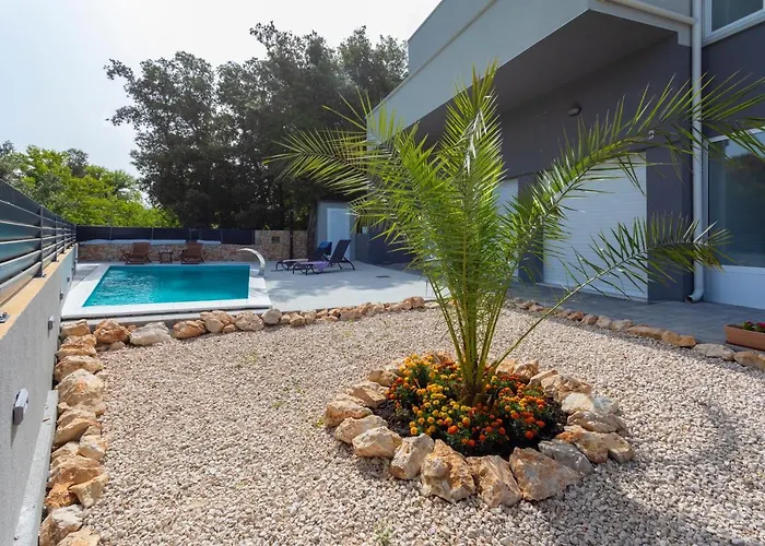 Atena Zaton 2 Apartment *